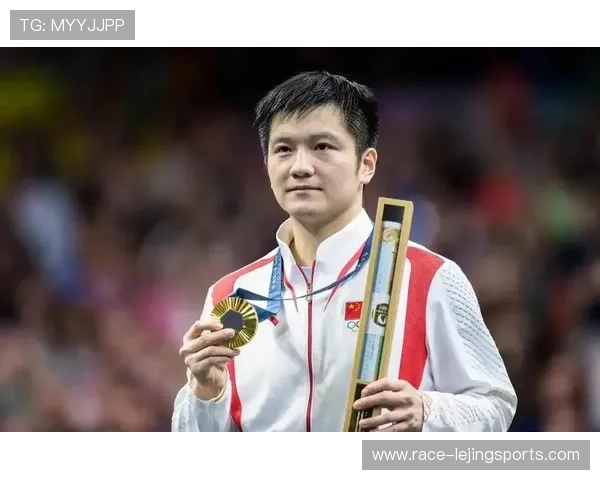 香港足球巨星排名榜揭晓 突显本土球员卓越实力与历史贡献 香港足球巨星排名榜揭晓 突显本土球员卓越实力与历史贡献